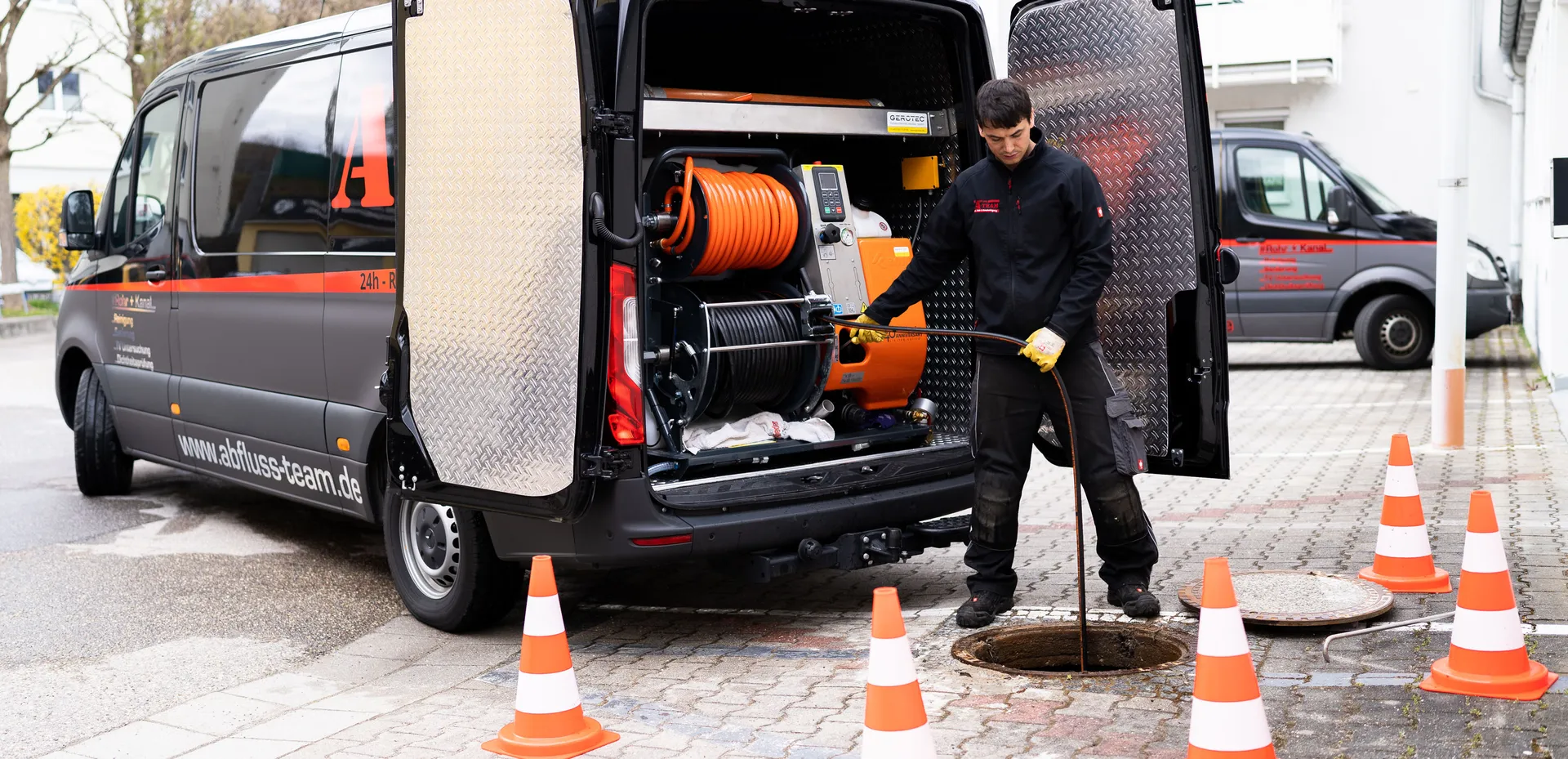 Wartung & Service Header